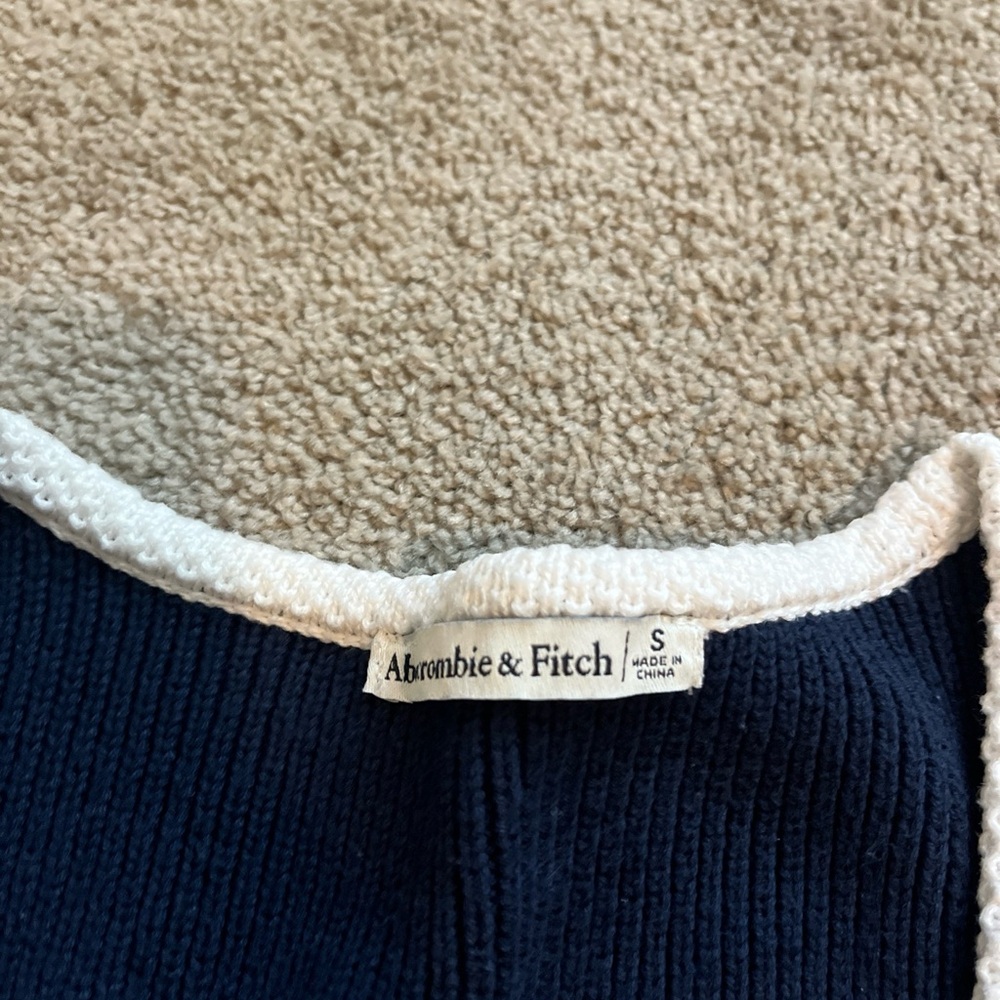 Abercrombie Mara Sweater Knit Vest Top Sleeveless Navy Blue White Gold Small - Picture 5 of 7